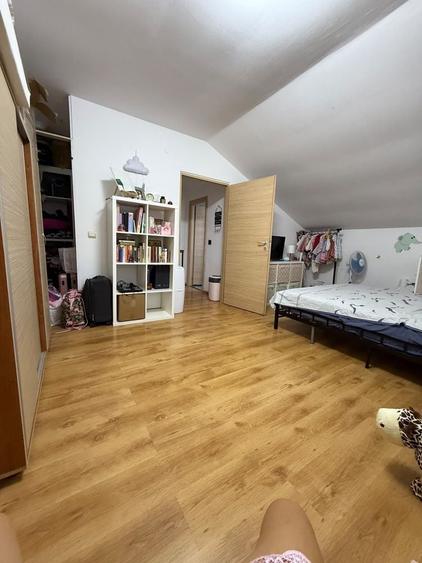 Apartament cu 2 camere semidecomandat în Fizicienilor