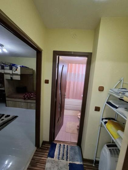 Apartament cu 2 camere semidecomandat în Govândari