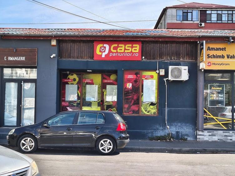 Spațiu comercial, de 55 mp, în Micro 17