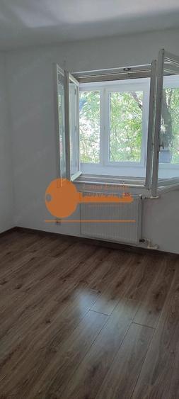 Apartament 3 Camere Complet Renovat | 15 Minute Metrou Crângași - 2