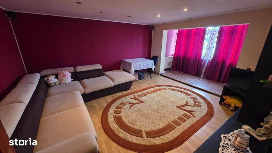 Vand ap cu 3 camere zona Mircea Voda - 1