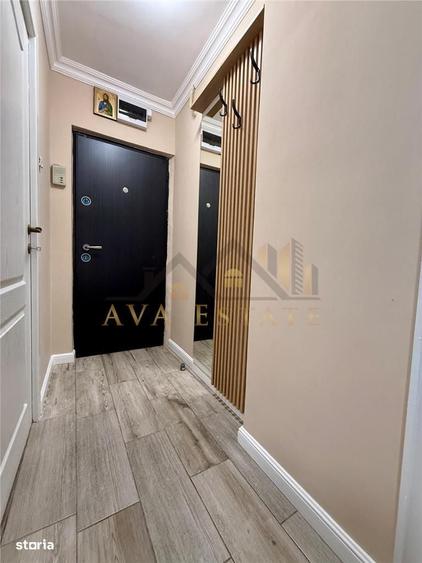 Apartament cu 3 camere semidecomandat în Dacia