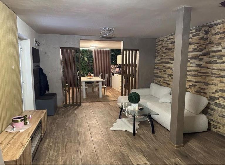 Casă cu 3 camere cu Teren 150 Mp în Dâmbovița