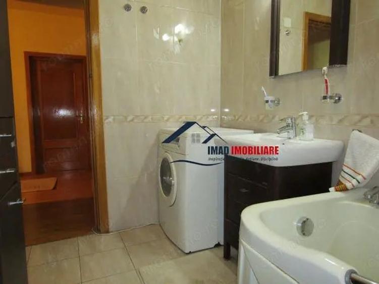 Casă cu 1 camere cu Teren 387 Mp în Central