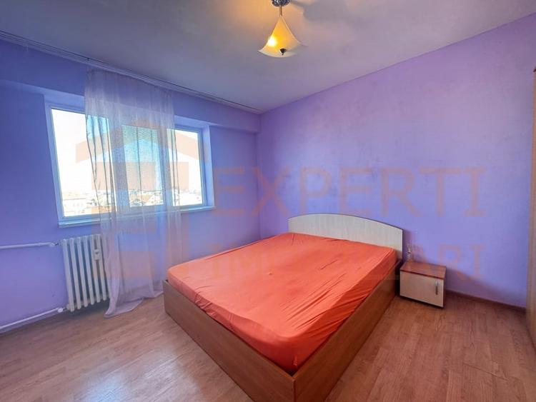 Apartament cu 2 camere decomandat, mobilat în Casa de Cultură