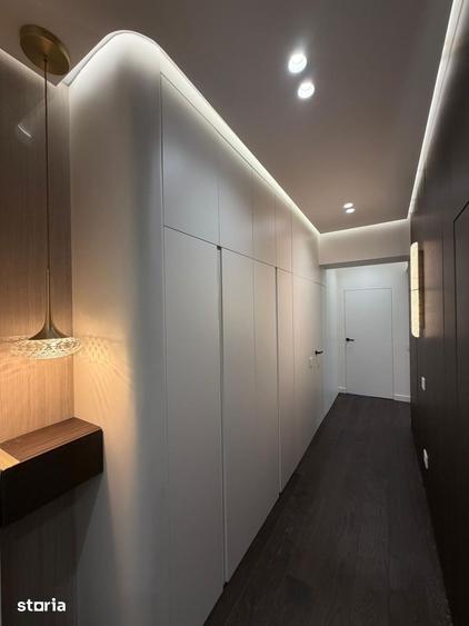 Apartament cu 4 camere, mobilat în Central
