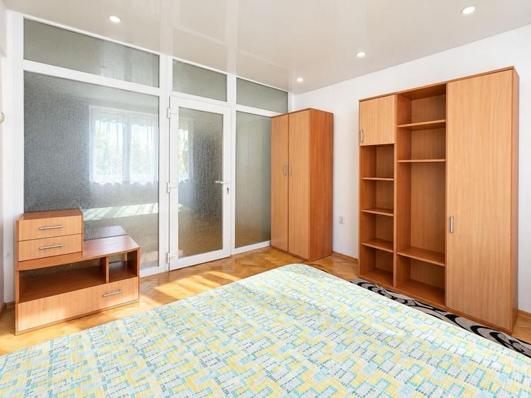 Apartament cu 2 camere semidecomandat, mobilat în Elisabetin