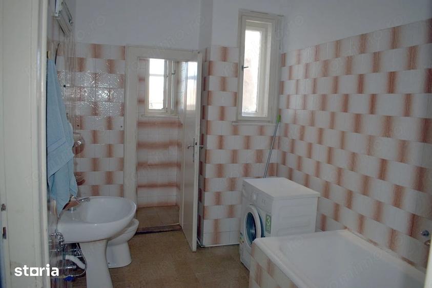 Apartament cu 4 camere în Central