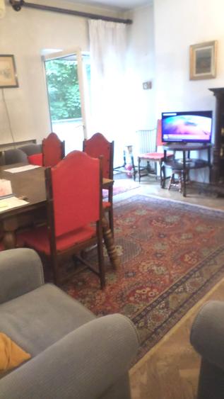 Apartament cu 3 camere decomandat în Capitale