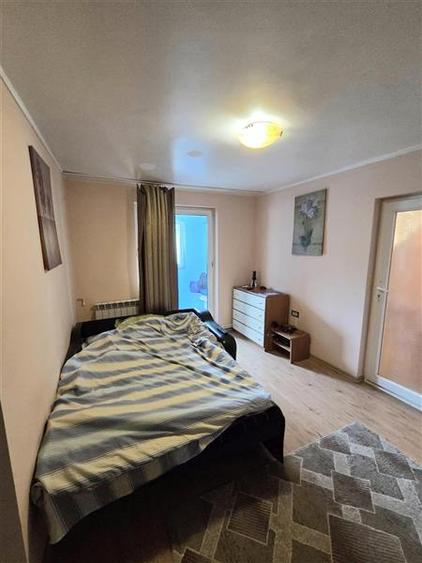 Apartament cu 3 camere nedecomandat în Tomis III