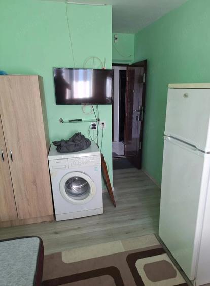Garsonieră decomandată în Dacia