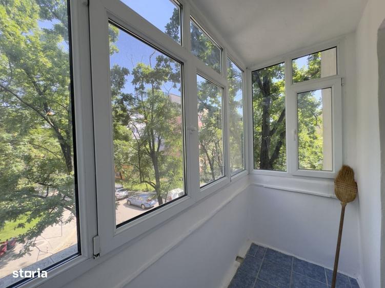 Apartament cu 3 camere în Alexandru cel Bun