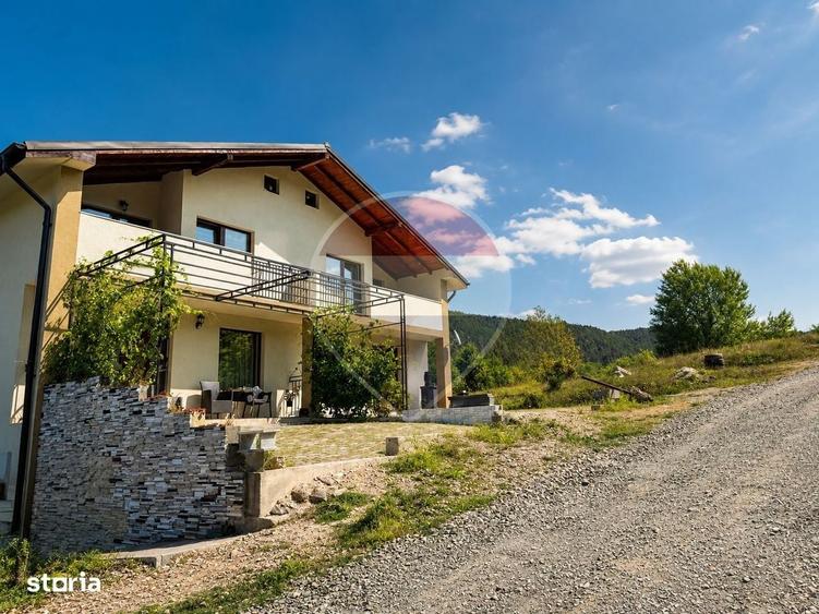 Casă cu 4 camere în Nord