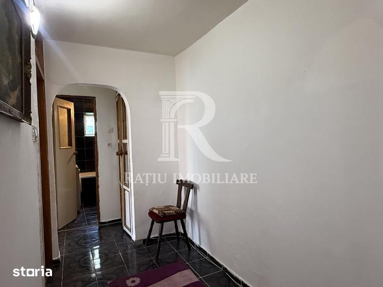 Apartament cu 3 camere decomandat în Rogerius
