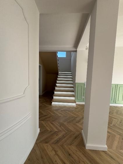 Casă individuală cu 5 camere cu Canalizare în Oncea