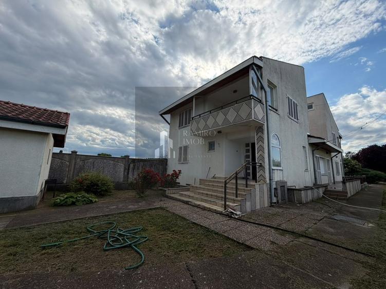 Casă individuală cu 5 camere cu Canalizare în Puchenii Mari