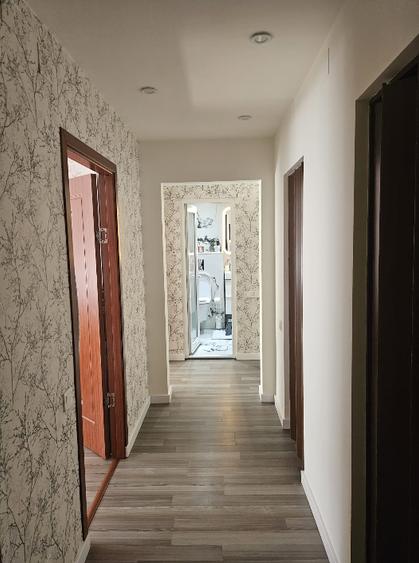 Apartament cu 3 camere decomandat, mobilat în Gorjului