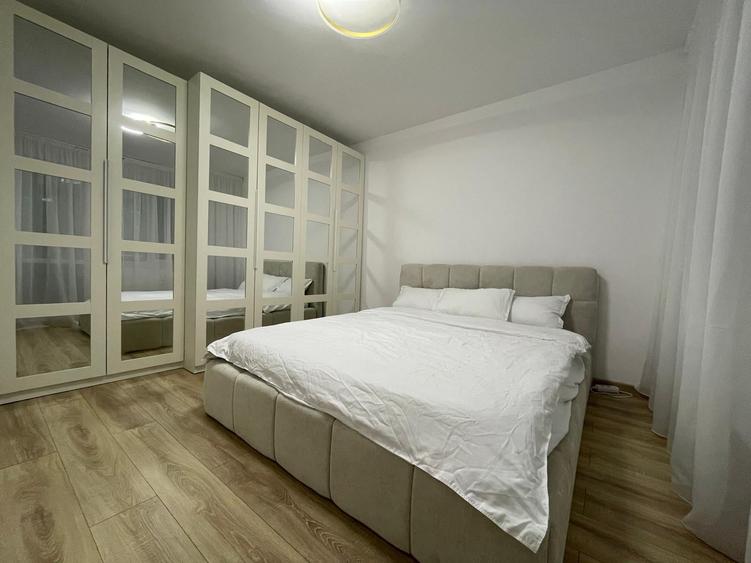Apartament cu 3 camere decomandat în Brâncoveanu