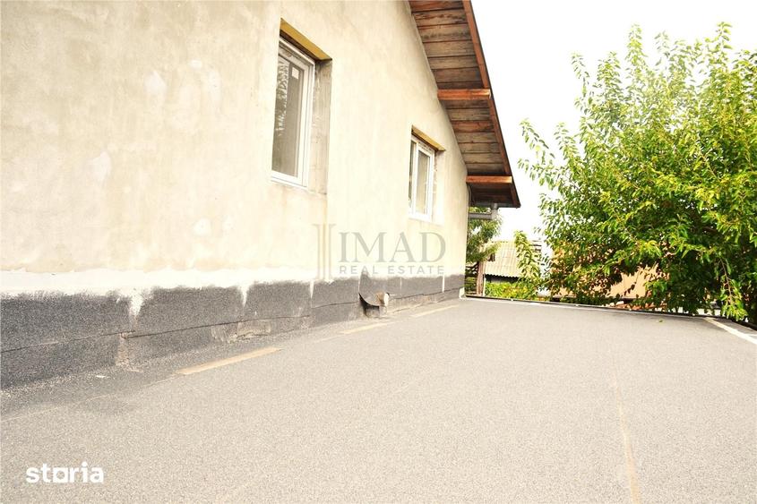 Casă cu 5 camere cu Teren 800 Mp în Văcărești
