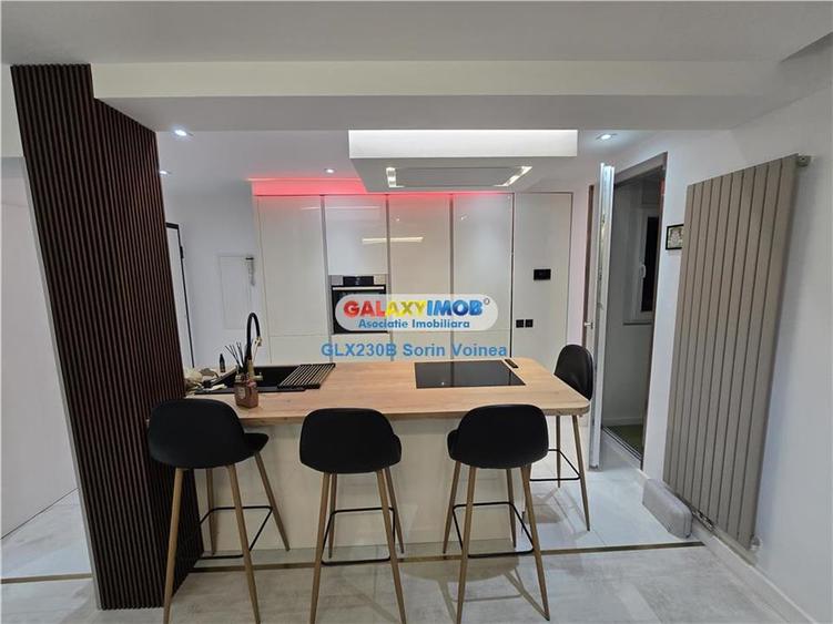 Apartament cu 4 camere semidecomandat, mobilat în Titan