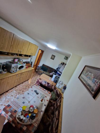 Apartament cu 2 camere decomandat, mobilat în Lipovei