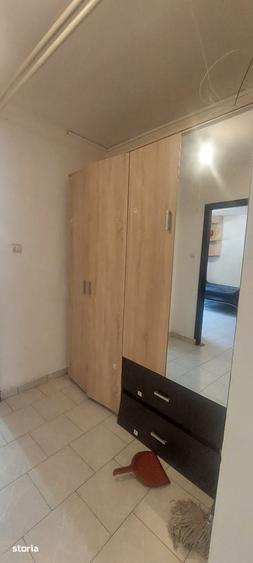 Apartament cu 3 camere decomandat în Centrul Civic