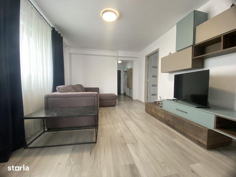 Apartament cu 3 camere, mobilat în Mioriței