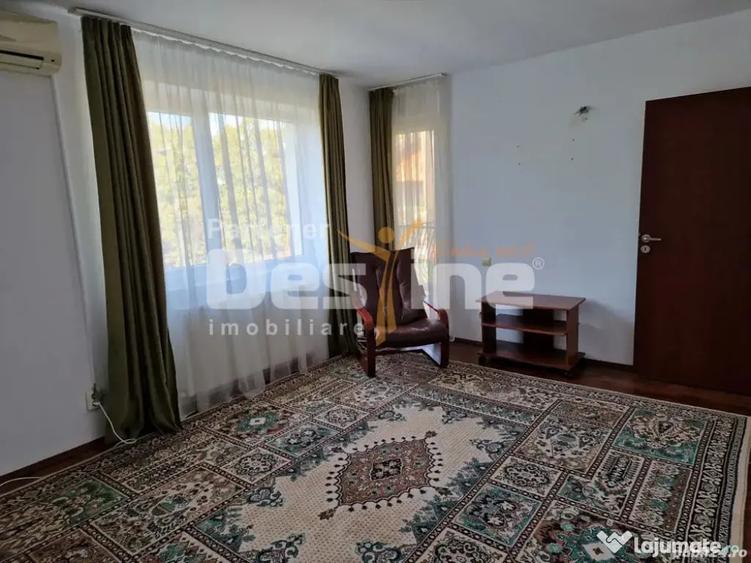 Casă cu 4 camere cu Teren 200 Mp în Giulești