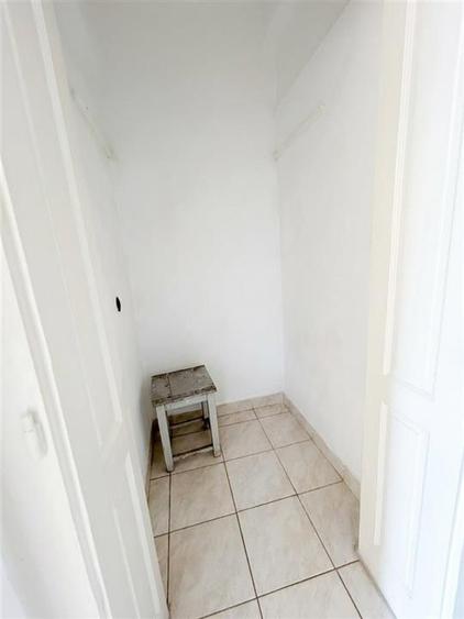 Apartament cu 3 camere semidecomandat în Gării