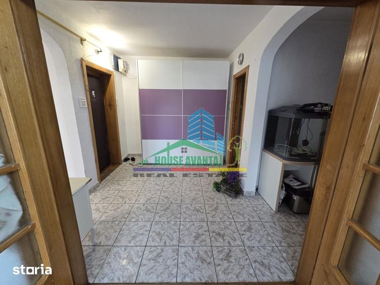 Apartament cu 3 camere decomandat în Ultracentral