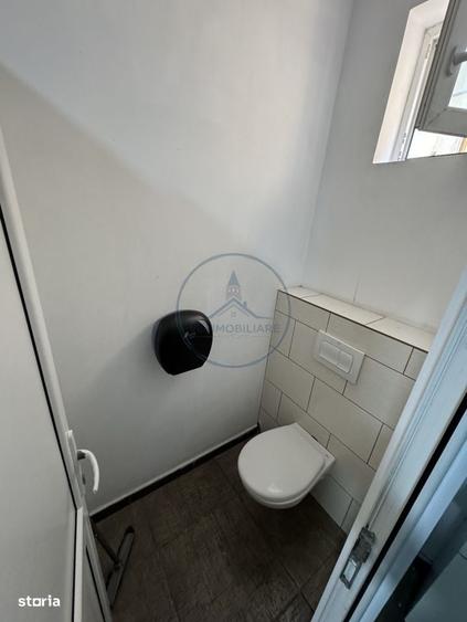 Spațiu comercial, de 340 mp, în Central