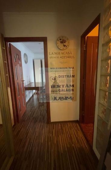 De inchiriat apartament 3 camere/ zona Racadau - 9