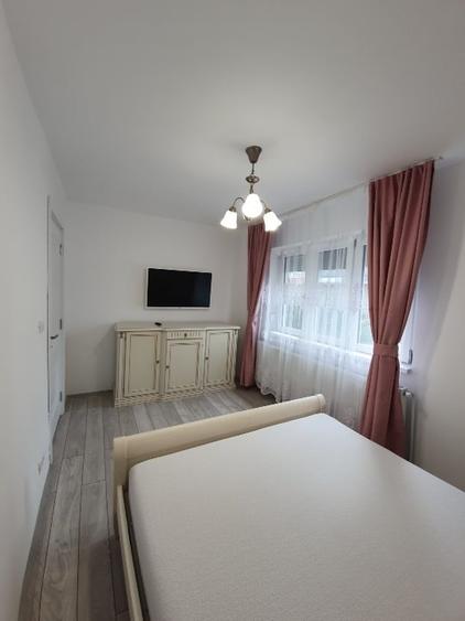 Apartament cu 2 camere decomandat, mobilat în Podgoria