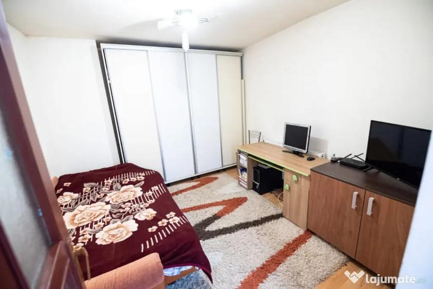 Casă cu 3 camere cu Teren 160 Mp în Central