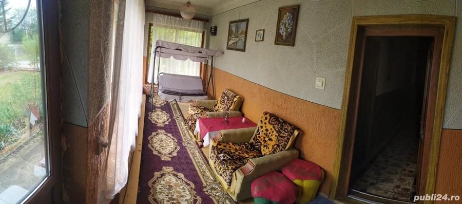 Casă cu 3 camere cu Teren 1200 Mp în Florești