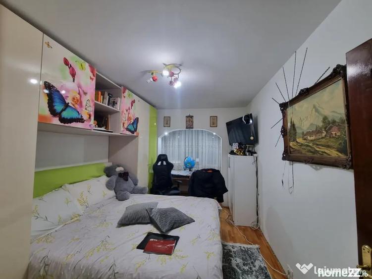 Apartament cu 4 camere decomandat în Nord