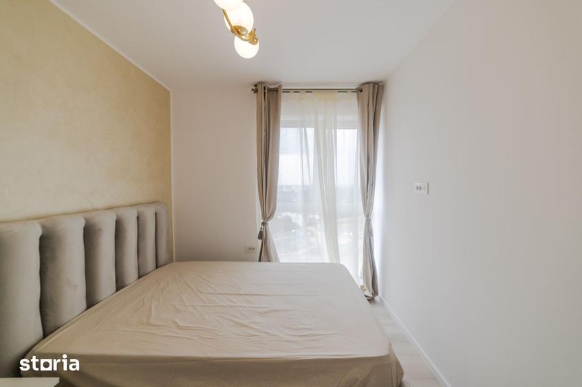 Apartament cu 3 camere semidecomandat, mobilat în Lipovei