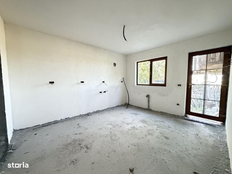 Casă cu 4 camere în Ultracentral