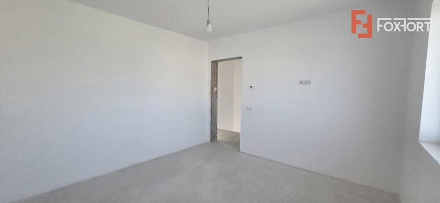 Duplex cu 4 camere semidecomandat cu Teren 287 Mp în Moșnița Nouă