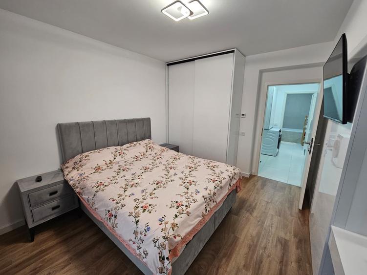 Apartament cu 2 camere decomandat în Rahova
