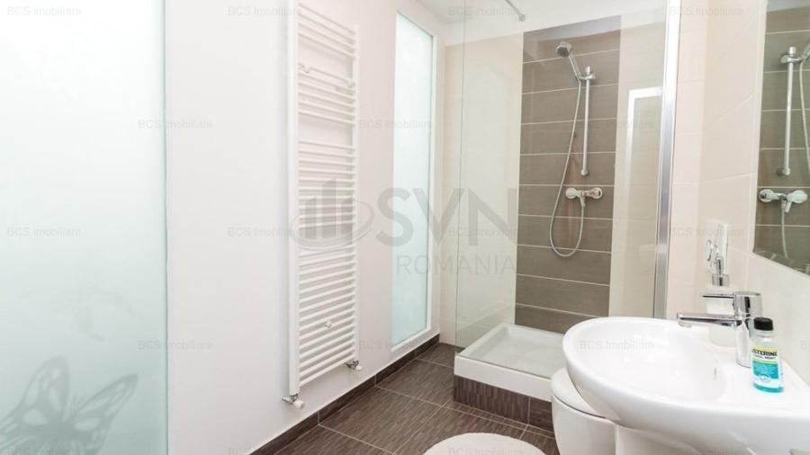 Apartament cu 2 camere semidecomandat, mobilat în P-ța Universității