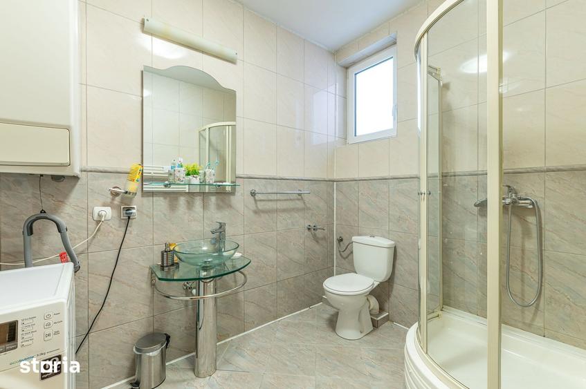 Casă cu 6 camere cu Teren 413 Mp în Bună Ziua
