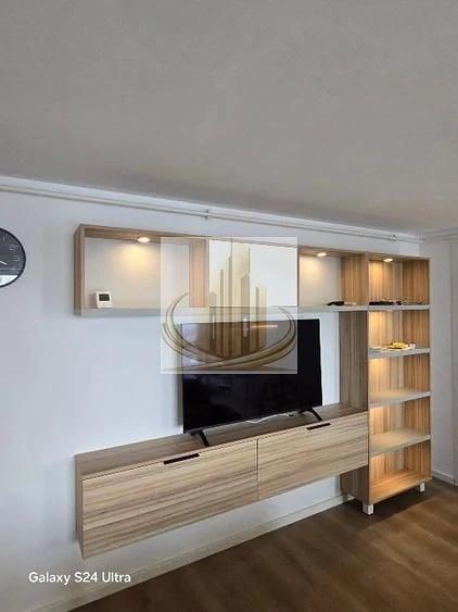 Apartament cu 3 camere decomandat în Giurgiului