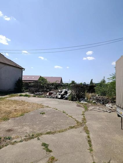 Teren de 14305 mp, în Biharia