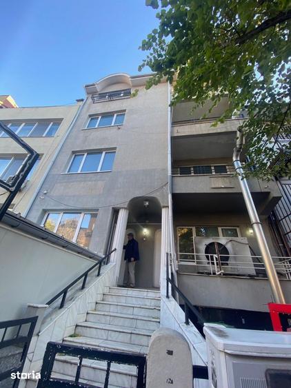 Spațiu comercial, de 562 mp, în Cotroceni