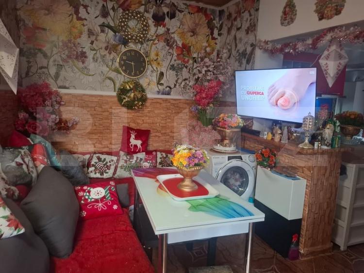 Casă individuală cu 3 camere cu Canalizare în Titu