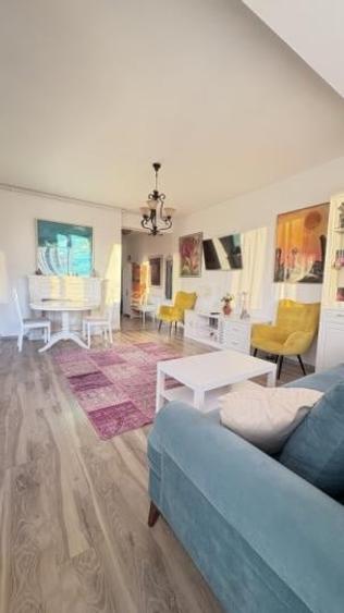 Apartament cu 2 camere decomandat în Bucureștii Noi