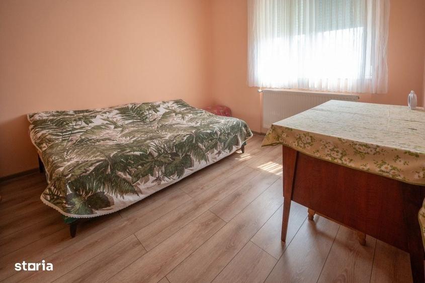 Casă cu 4 camere în Central