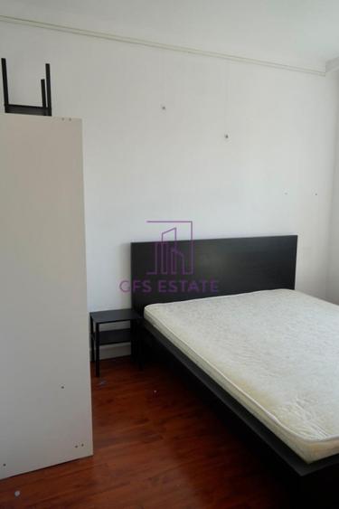 Apartament cu 3 camere în Tei