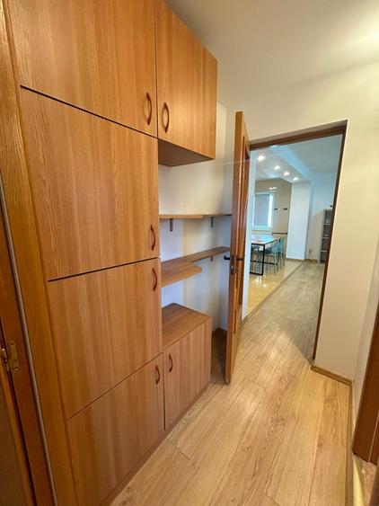 Apartament cu 2 camere semidecomandat în Vitan Mall